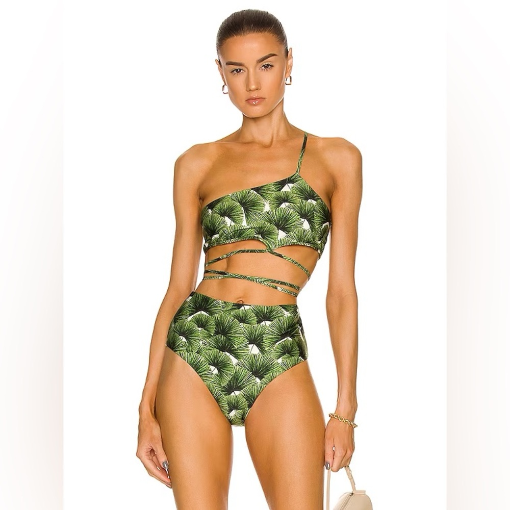 NWT Agua by Agua Bendita Azucena Bikini Top in Palma Mangle Dia